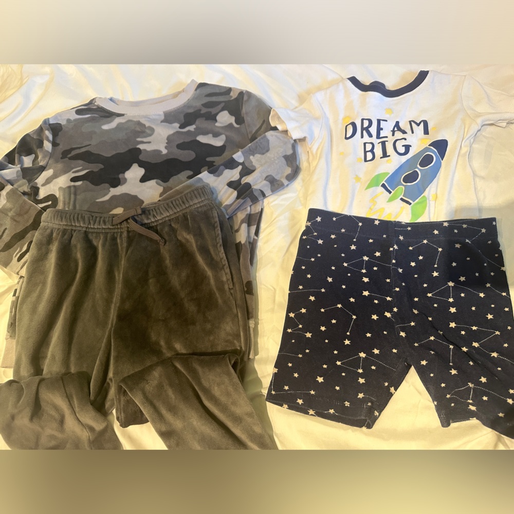 Cat and Jack Boys Pajama Set Bundle Size 6